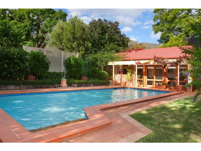 60 Raglan Street, Tamworth NSW 2340