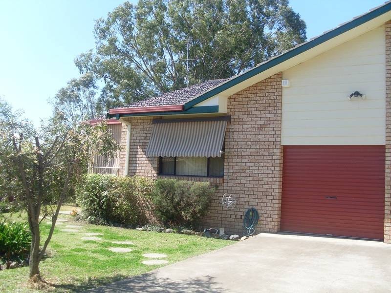 1/7 BELAH CLOSE, Tamworth NSW 2340