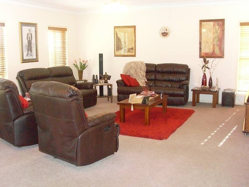 22 Daruka Rd, Tamworth NSW 2340