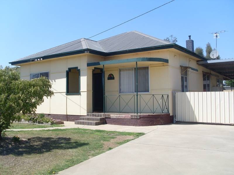 80 GUNNEDAH ROAD, Tamworth NSW 2340