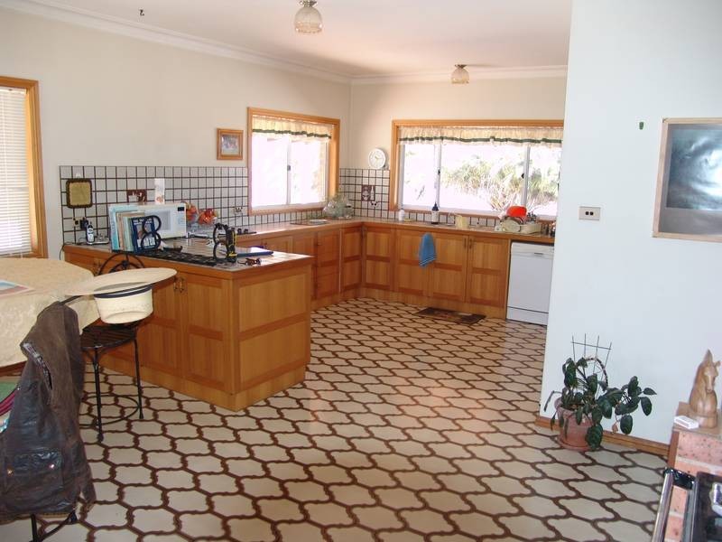 148 Kerridene Rd, Tamworth NSW 2340