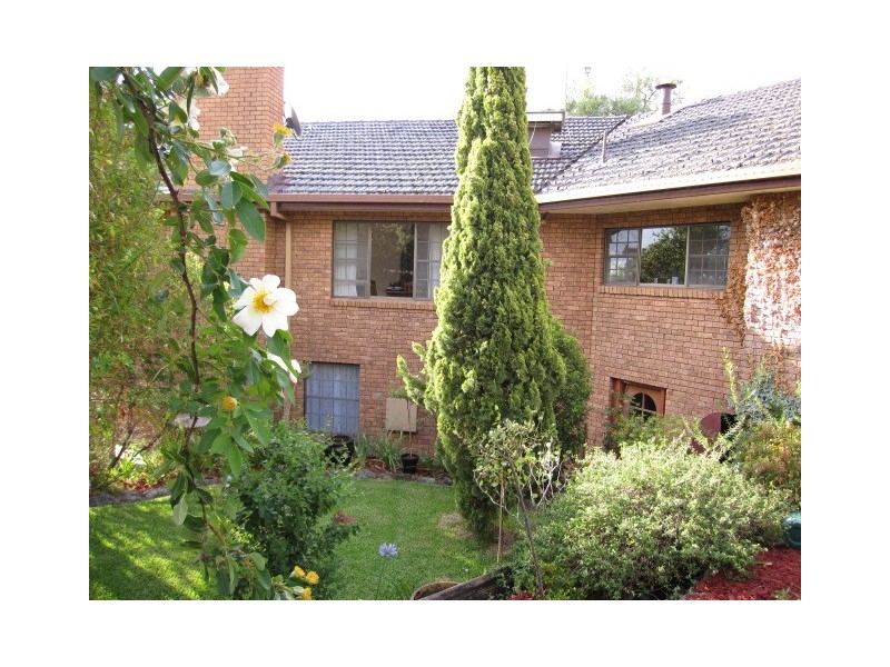 32 Golf st, Tamworth NSW 2340