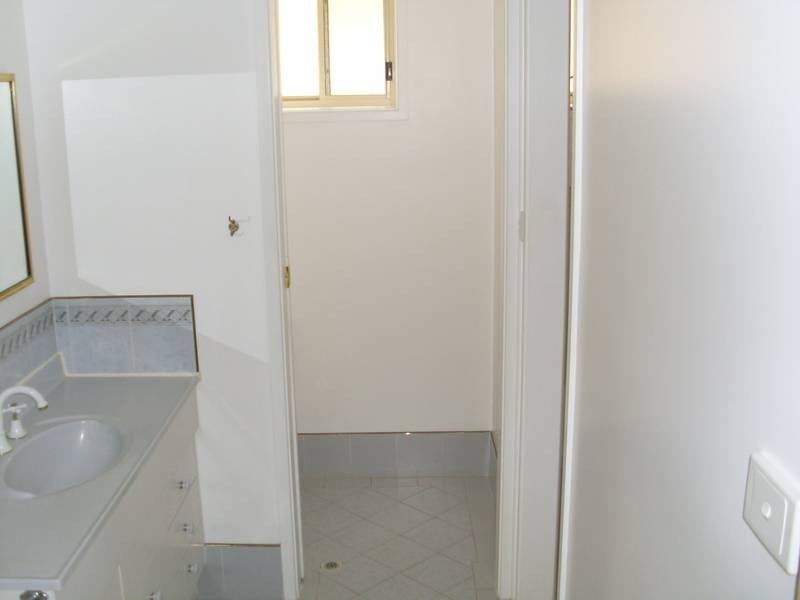 21 John Street, Kootingal NSW 2352