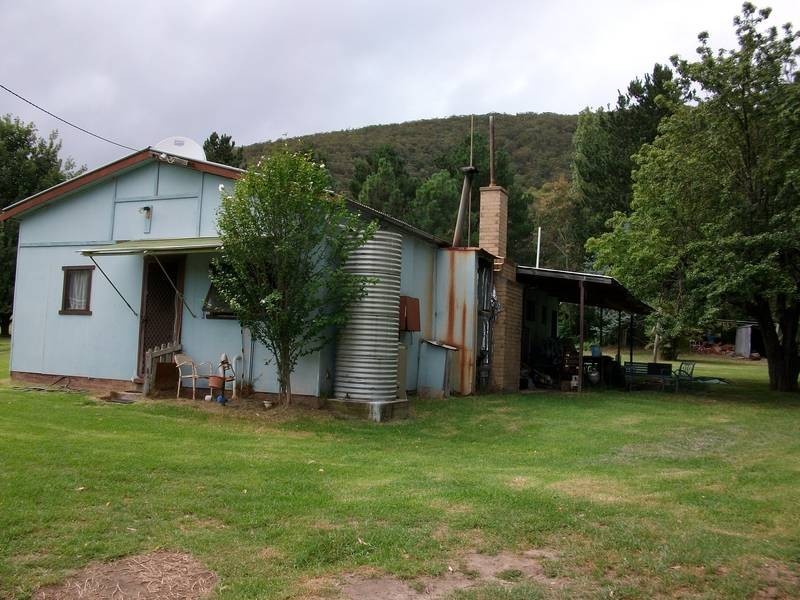 1532 Duncans Creek Rd, Woolomin NSW 2340