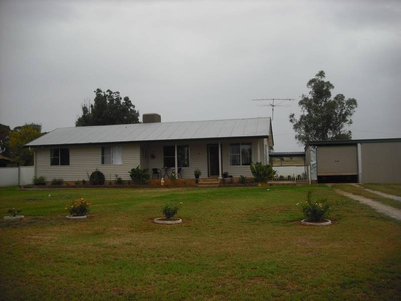 10 Neal Lane, Attunga NSW 2345