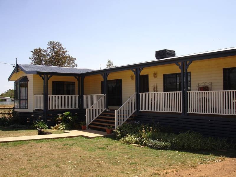 52-64 Flinders Street, Tamworth NSW 2340