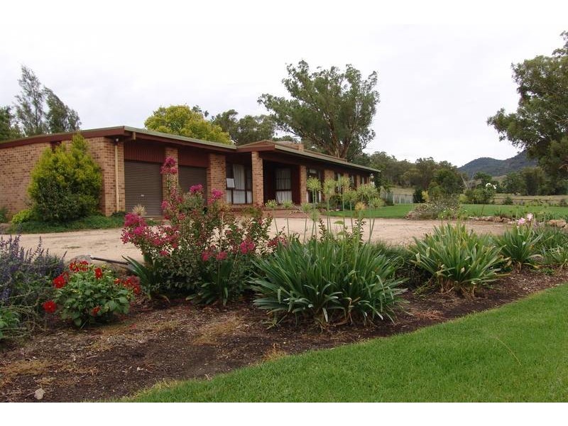 117 Martins Lane, Tamworth NSW 2340