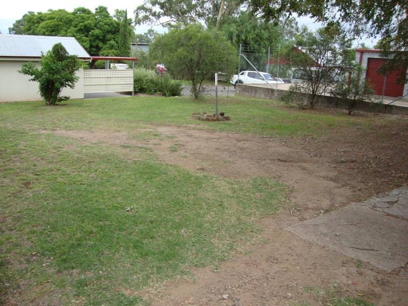 8 Darling Street, Tamworth NSW 2340