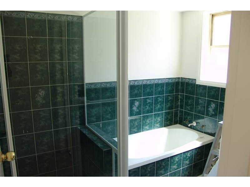 19 Leonora Cresent, Kootingal NSW 2352