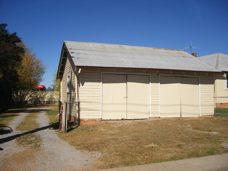 B/304 Goonoo Goonoo Road, Tamworth NSW 2340