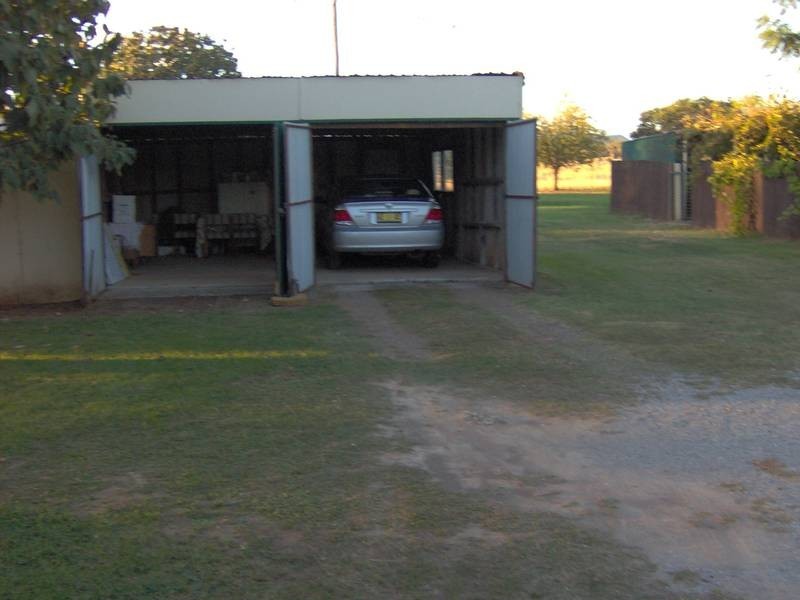 129 Manilla Rd, Tamworth NSW 2340
