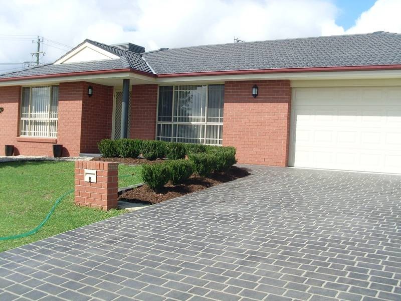 3 Stanley Close, Tamworth NSW 2340