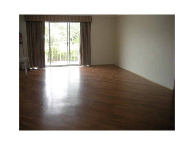 4/58 Denman Ave, Tamworth NSW 2340