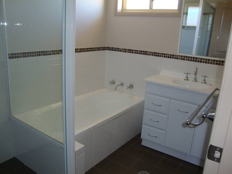 3 Stanley Close, Tamworth NSW 2340