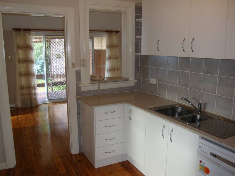 18 George Street, Tamworth NSW 2340