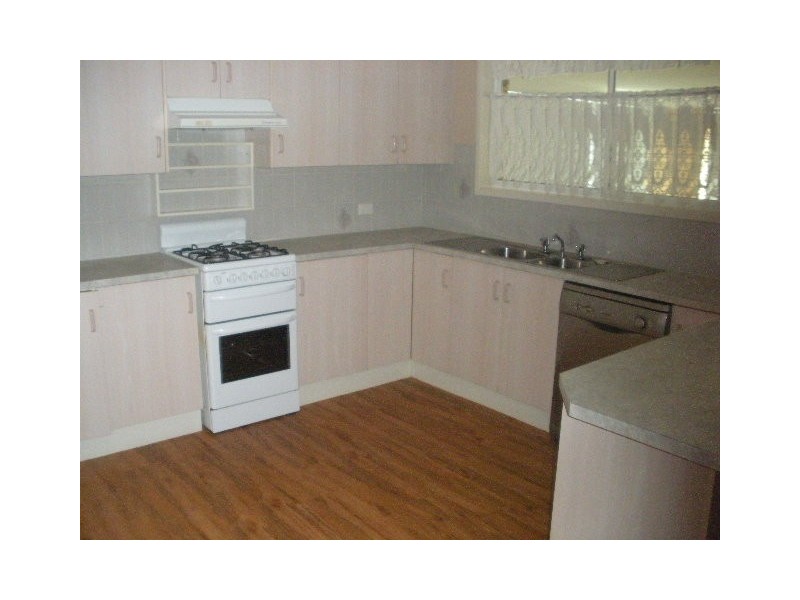 18 Dewhurst Street, Tamworth NSW 2340
