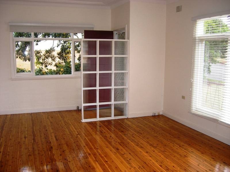 36 Lancaster Avenue, East Tamworth NSW 2340