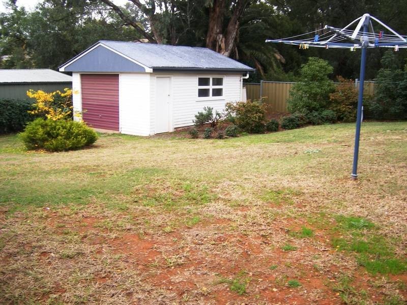 36 Lancaster Avenue, East Tamworth NSW 2340