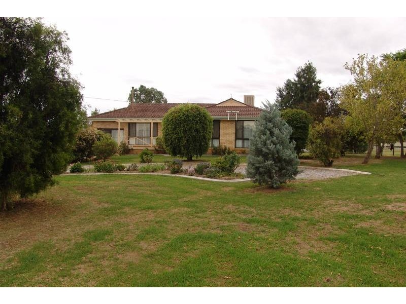 13A Warwick Rd, Tamworth NSW 2340