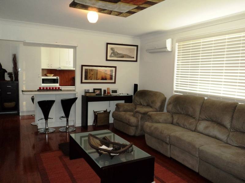 2/168 Carthage Street, Tamworth NSW 2340