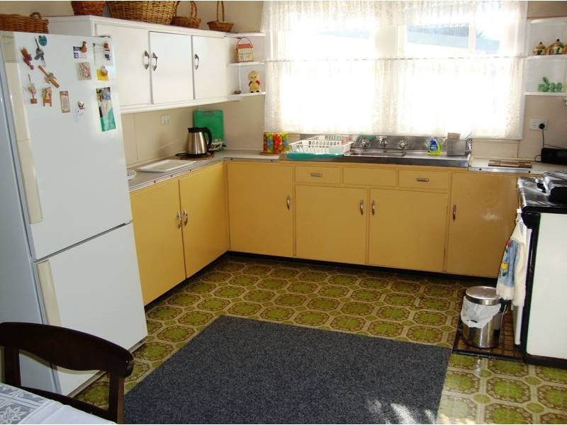 16 Belmore Street, Tamworth NSW 2340