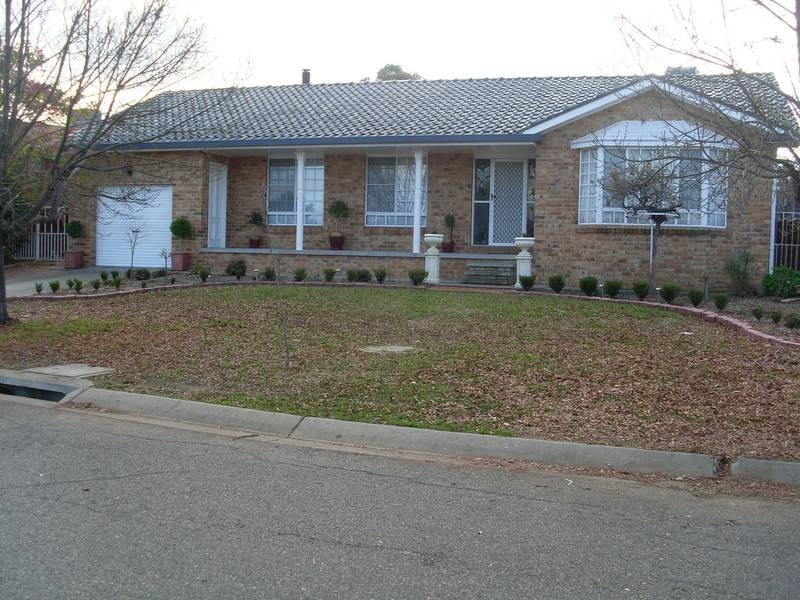 6 Camira Crescent, Tamworth NSW 2340