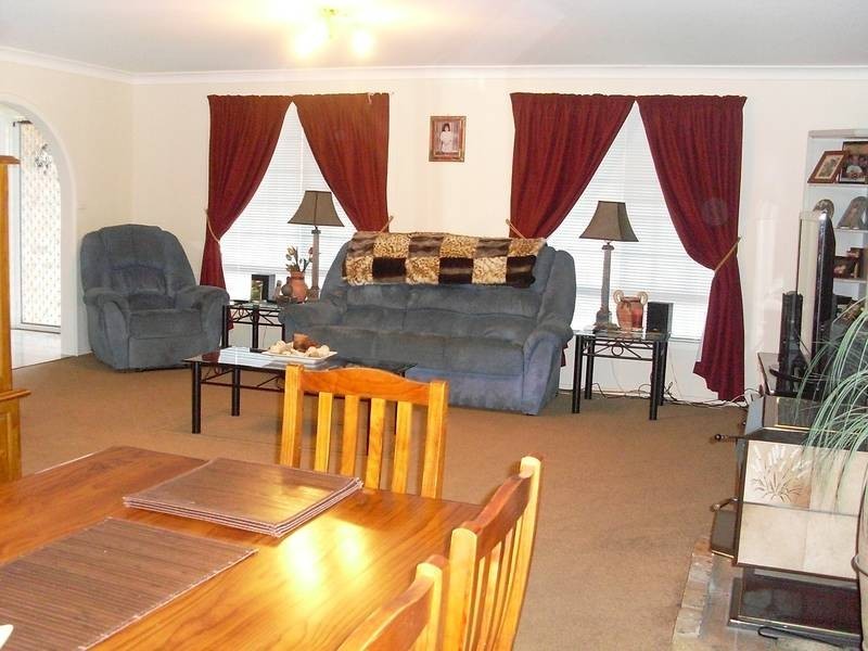 6 Camira Crescent, Tamworth NSW 2340