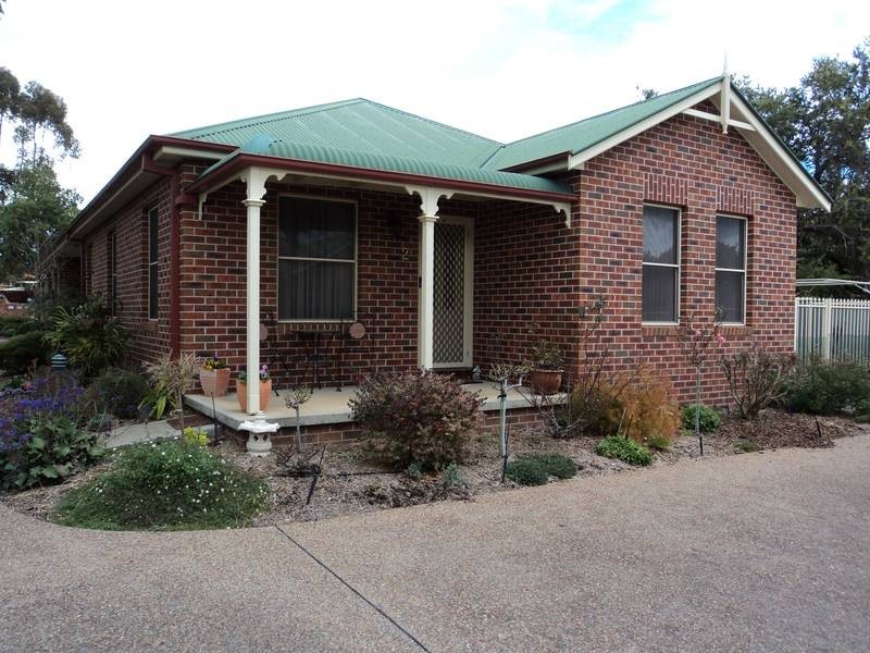 2/31 Gipps Street, Tamworth NSW 2340