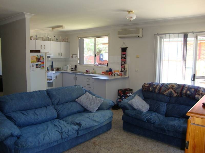 2/175 Goonoo Goonoo Rd, Tamworth NSW 2340