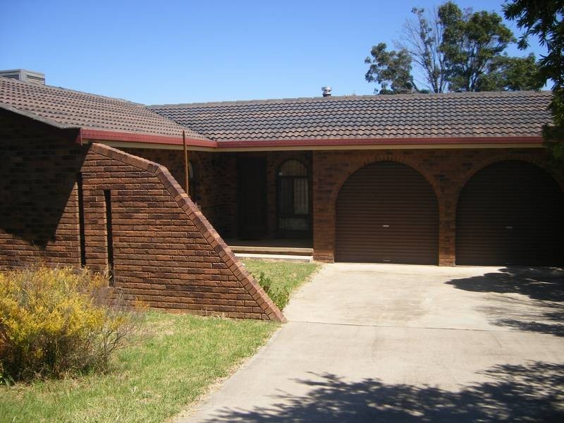 15 Glen Garvin Drive, Oxley Vale NSW 2340