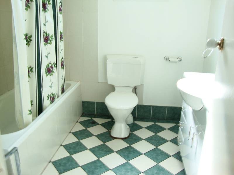 9 Denne Street, Tamworth NSW 2340