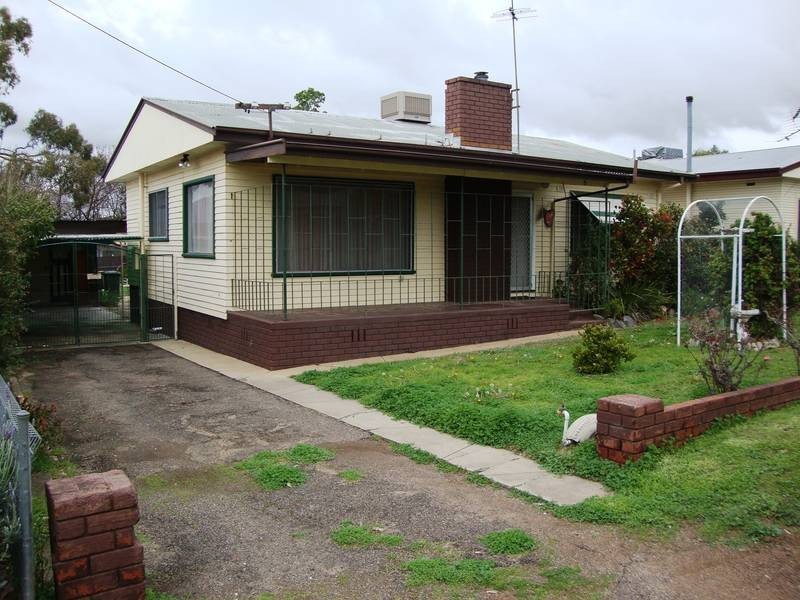 5 Churchill Street, Tamworth NSW 2340