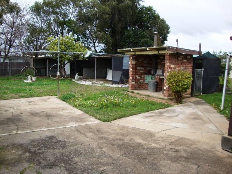 5 Churchill Street, Tamworth NSW 2340