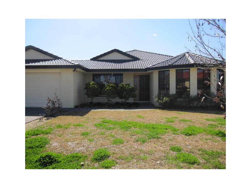 23 The Grange, Tamworth NSW 2340