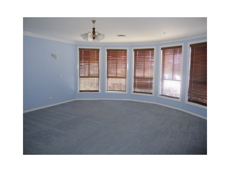 23 The Grange, Tamworth NSW 2340