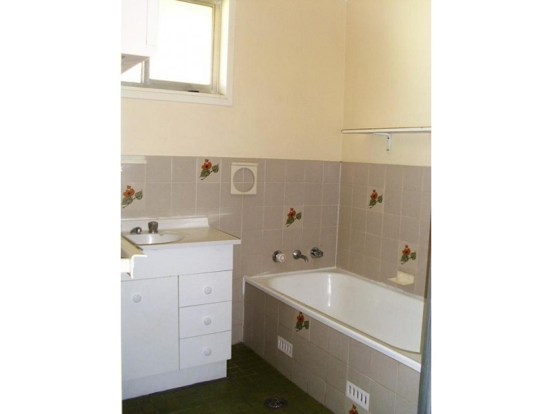 28 Maxwell Street, Tamworth NSW 2340