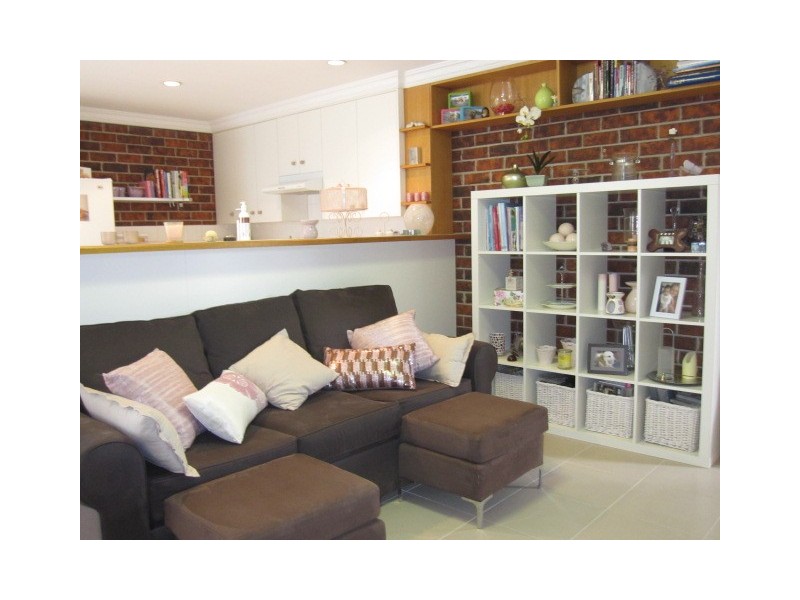 2/14 Illoura Street, Tamworth NSW 2340