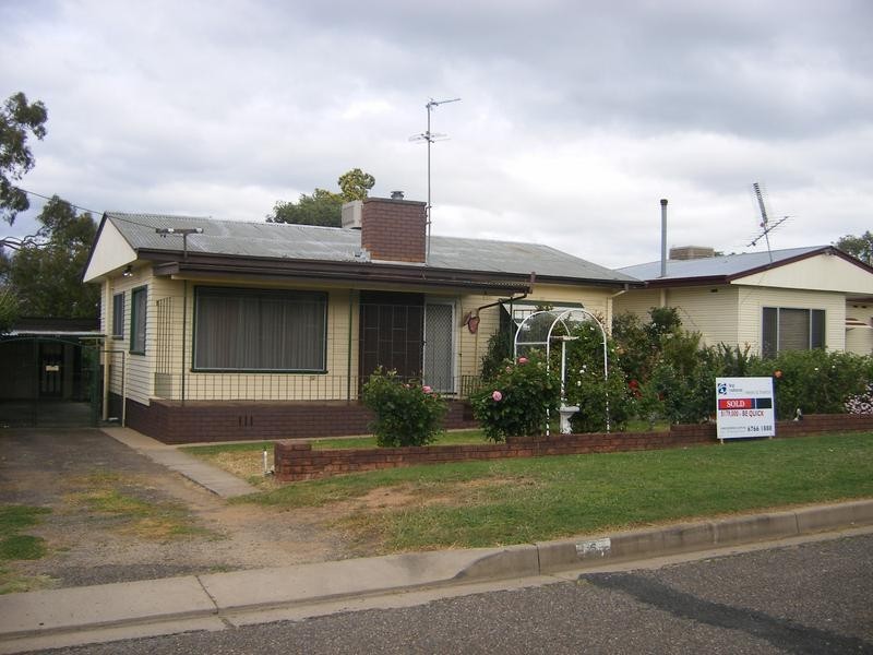 5 Churchill Street, Tamworth NSW 2340