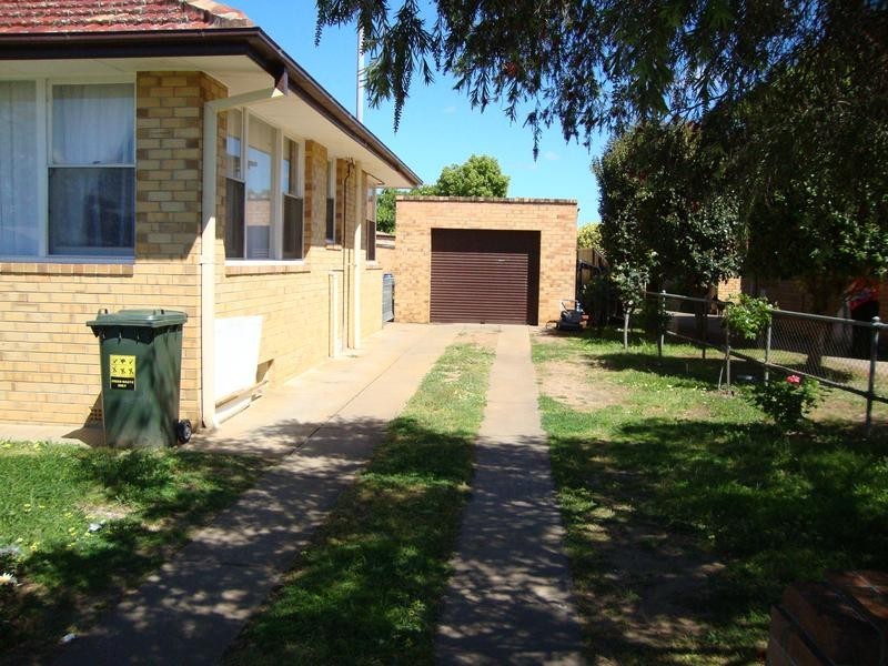 1/17 Diane Street, Tamworth NSW 2340