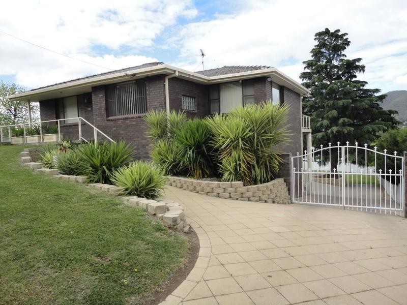 136 Crown Street, Tamworth NSW 2340