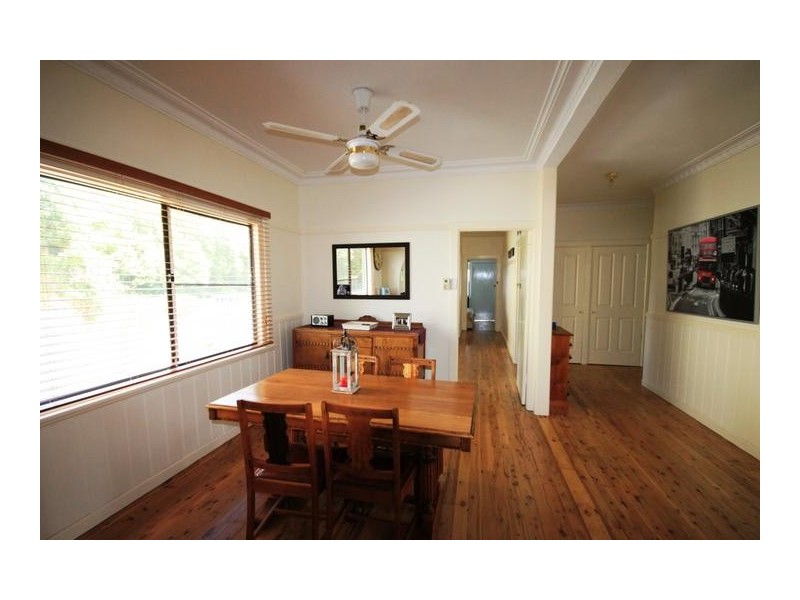 103 Rawson Avenue, Tamworth NSW 2340