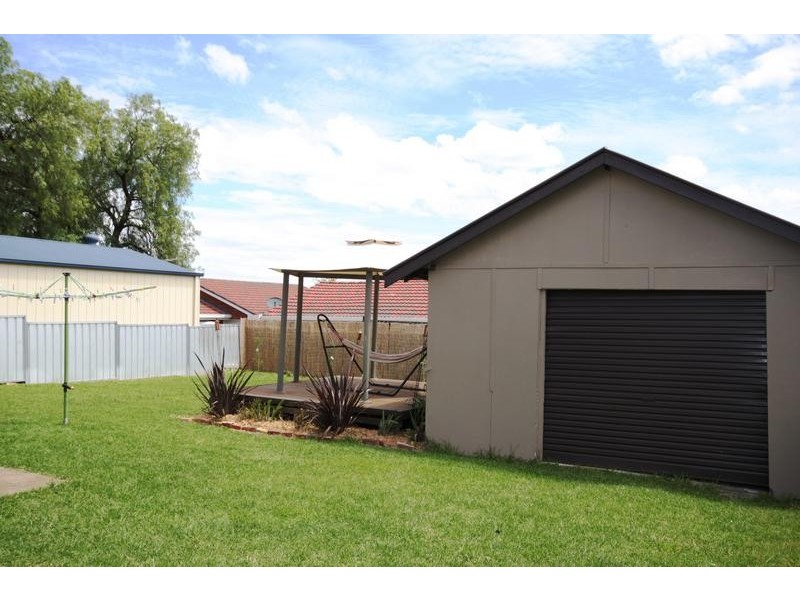 103 Rawson Avenue, Tamworth NSW 2340