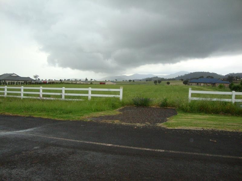 35 Sequoia Drive Moore Creek, Tamworth NSW 2340