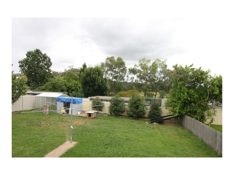 3 karwin Street, Tamworth NSW 2340