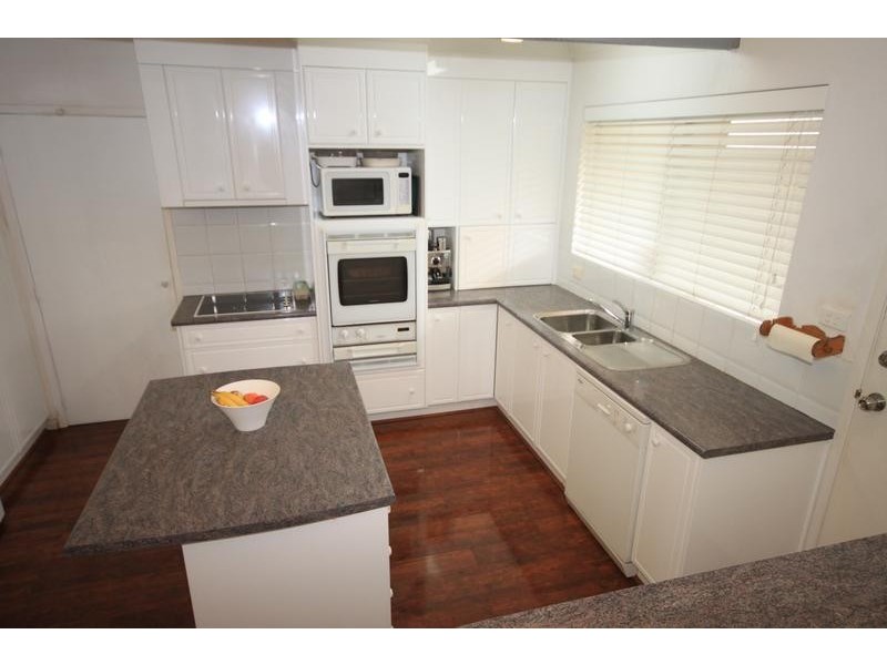 30 McRae, Tamworth NSW 2340