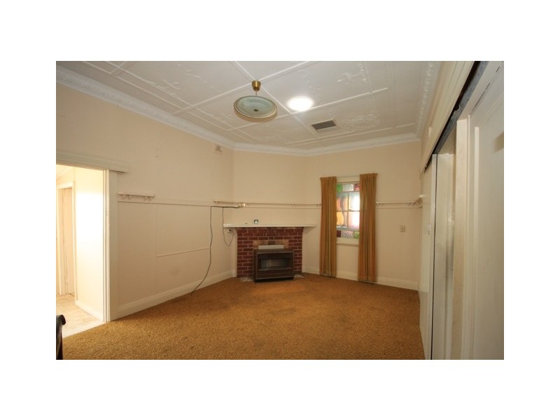125 Denne Street, Tamworth NSW 2340