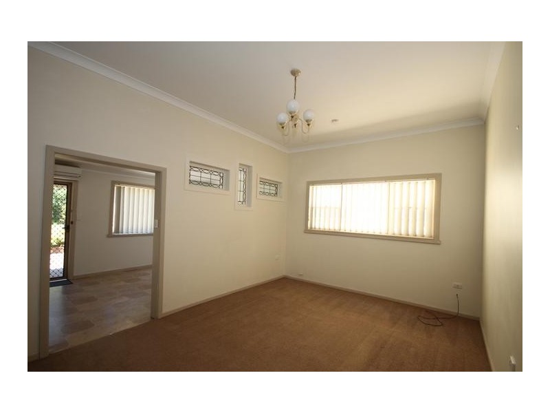 38 Griffin Ave, Tamworth NSW 2340