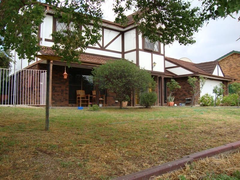 4 Andrew Avenue, Tamworth NSW 2340