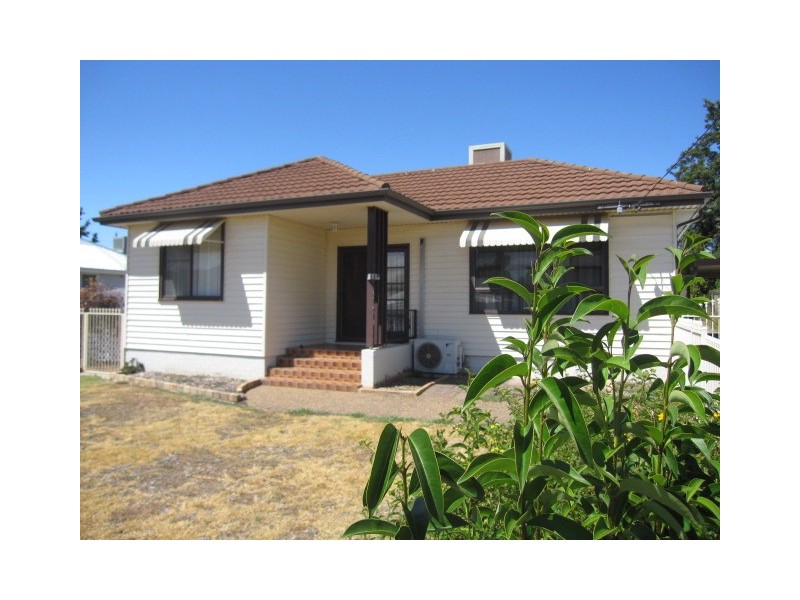 51a Robert Street, Tamworth NSW 2340