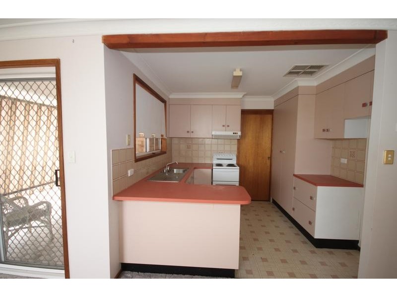 1/5 Cowper Close, Tamworth NSW 2340